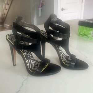 Sam Edelman black heel